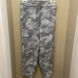 Lululemon joggers